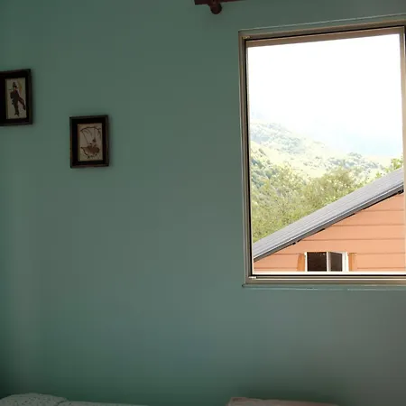 Vita Guesthouse Cerem
