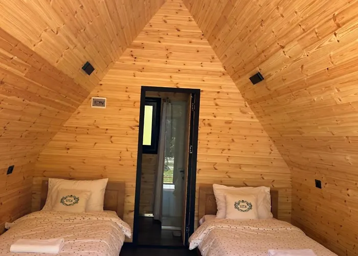 بيت ضيافة Vita Guesthouse Bajram Curri